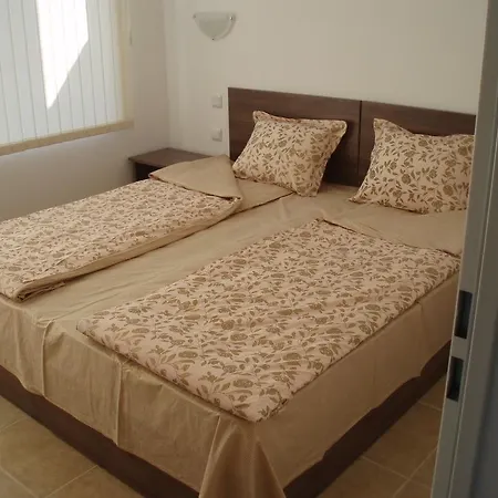 Sirena סאני ביץ'